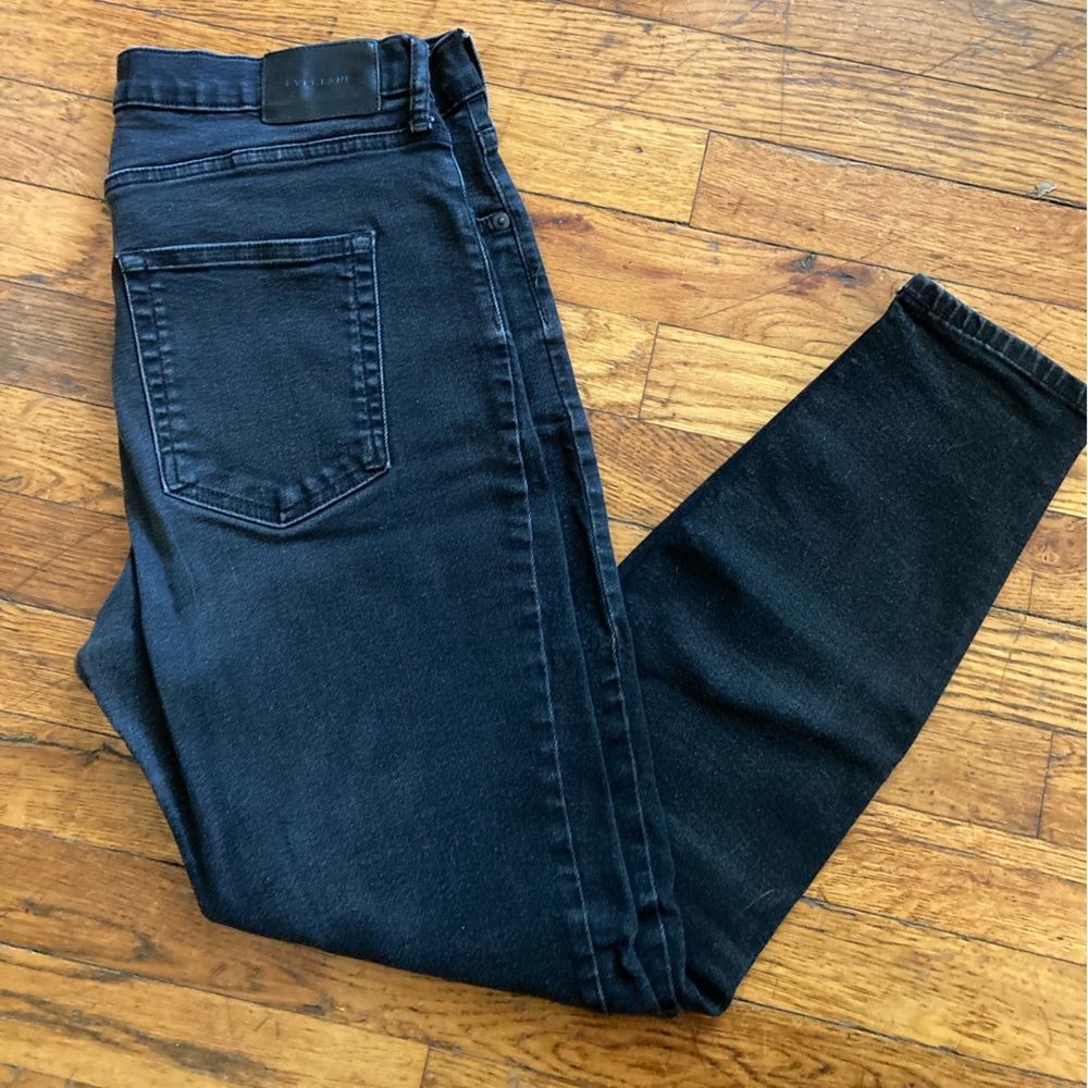 Everlane Midrise Skinny in Black